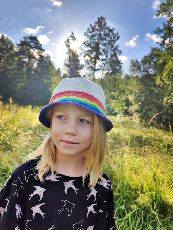 Stonewall - bucket hat med pridefärger